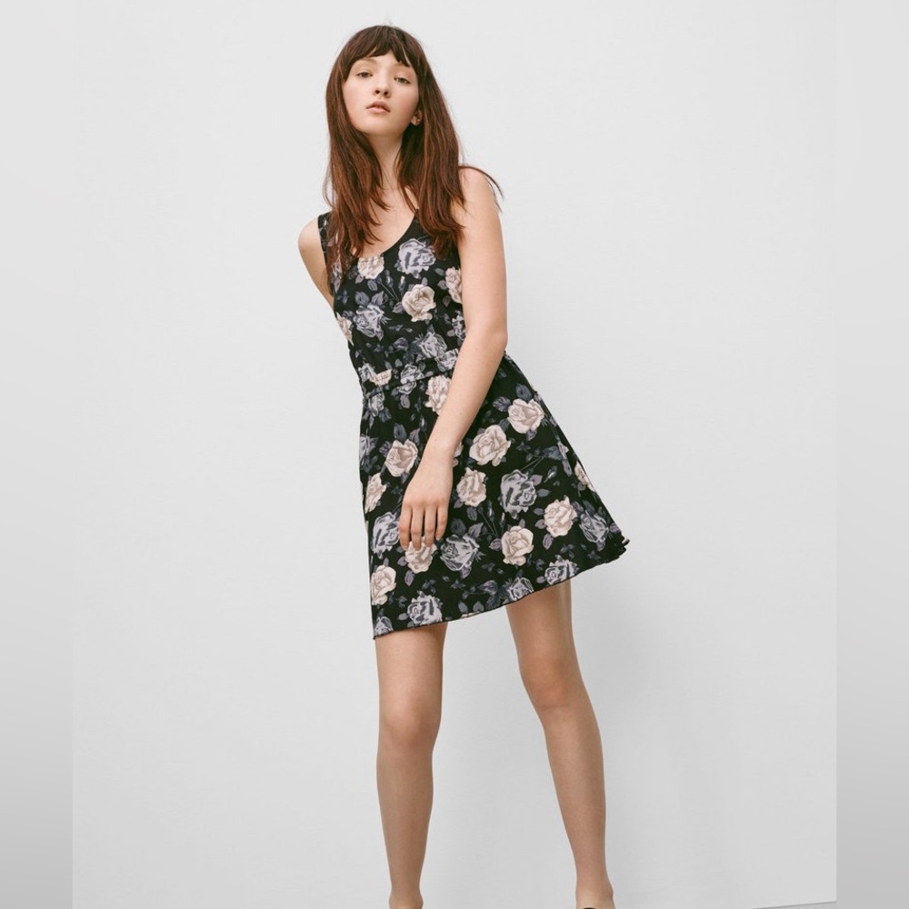 ARITZIA TALULA Roppongi Dress Floral Mini Dress Elastic Waist Black Size Small